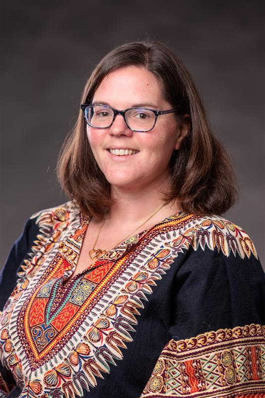 Headshot of Dr. Sarah Kennedy